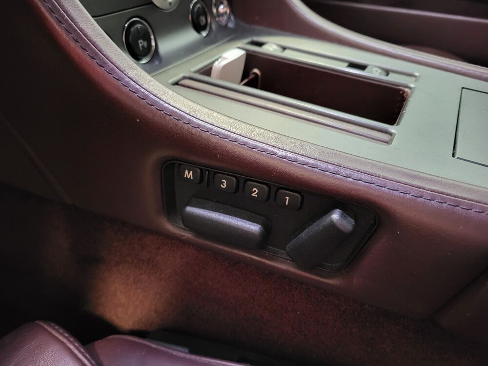 V8 VANTAGE COUPE 4.7 SPORTSHIFT 2009 occasion 37170 Chambray-l&egrave;s-Tours