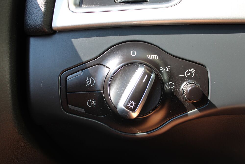 A4 AVANT 2.0 TDI 145 AMBITION LUXE ( CarPlay, Radar de recul, B 2009 occasion 34200 S&egrave;te