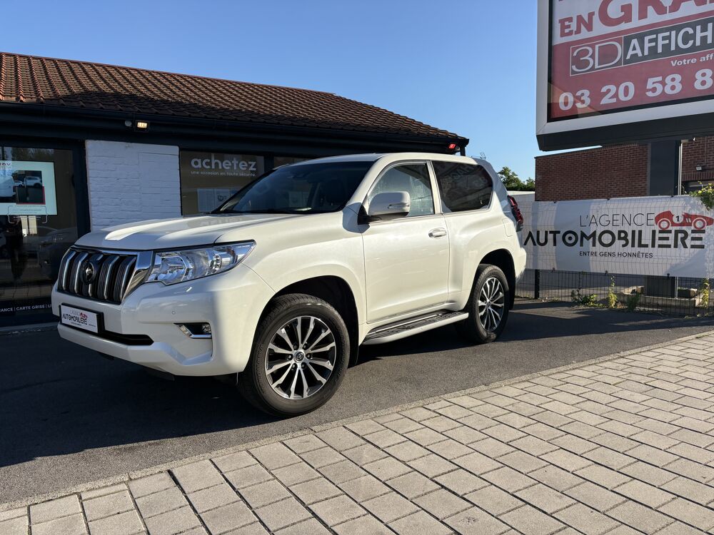 Land Cruiser 177 D-4d Lounge Bva 3p 2 Places GARANTIE RELAX 2020 occasion 59300 Valenciennes
