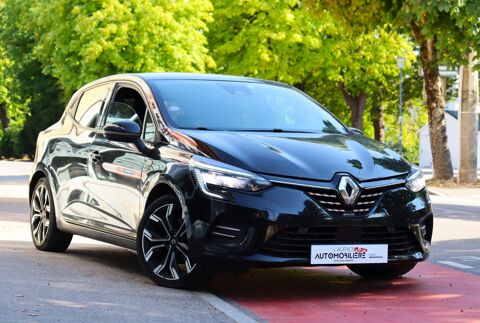 Clio 5 1.3 TCE 140 Lutecia (CarPlay, Cam&eacute;ra, Eclairage d'ambiance 2022 occasion 88000 &Eacute;pinal