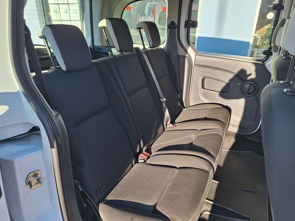 Kangoo 1.5 dCi 90 ch Expression 2&egrave;me main 2013 occasion 90400 Danjoutin