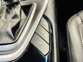 Edge 2.0 tdci 210 titanium i-awd 4x4 powershift 2017 occasion 71300 Montceau-les-Mines