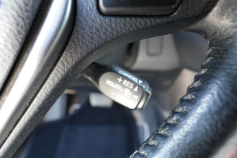 RAV 4 IV (2) HYBRIDE 2.5 l 197 AWD DYNAMIC EDITION BUSINESS 2018 occasion 01000 Saint-Denis-l&egrave;s-Bourg