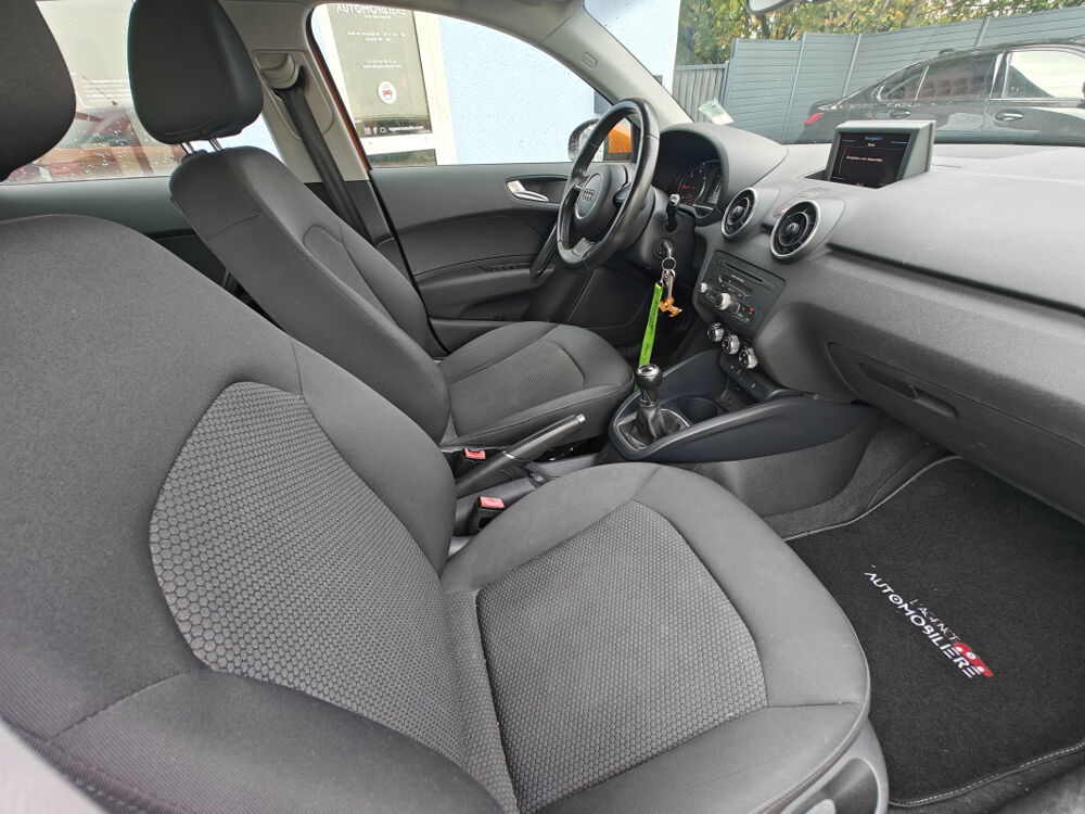 A1 1.6 TDI 90ch FAP Ambiente 5 places 2013 occasion 90400 Danjoutin