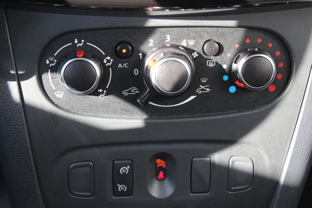 Sandero 1.0 SCE 75 CITY PLUS ( 1&egrave;re main, Radar de recul, Climatisat 2020 occasion 34200 S&egrave;te