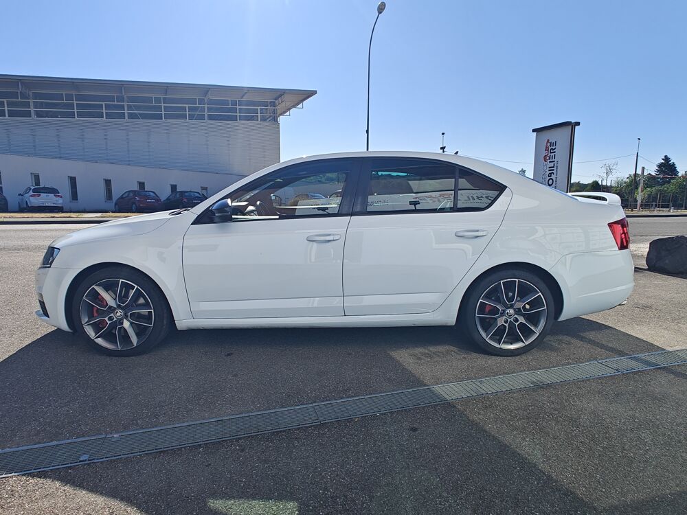 Octavia 2.0 TSI 220ch RS DSG6 2015 occasion 90400 Danjoutin