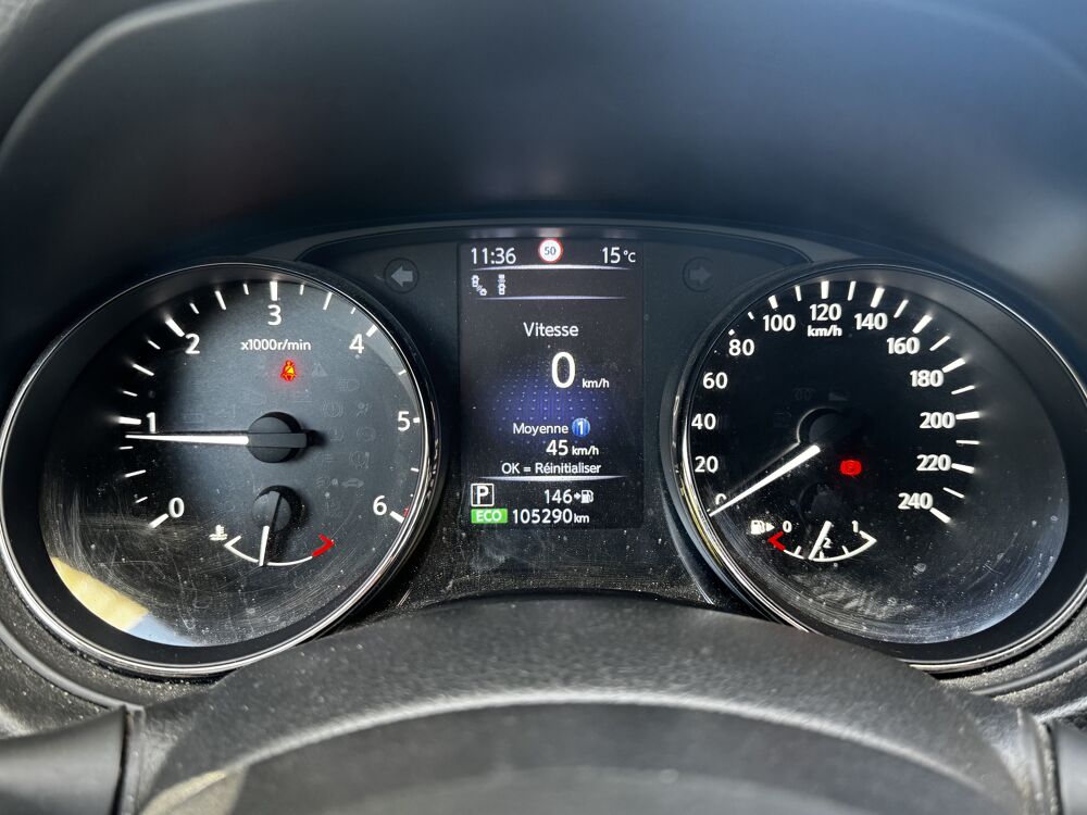 X-Trail III (2) 1.7 DCI 150 TEKNA 7PL - GARANTIE 6 MOIS - CARNET D'E 2019 occasion 92370 Chaville