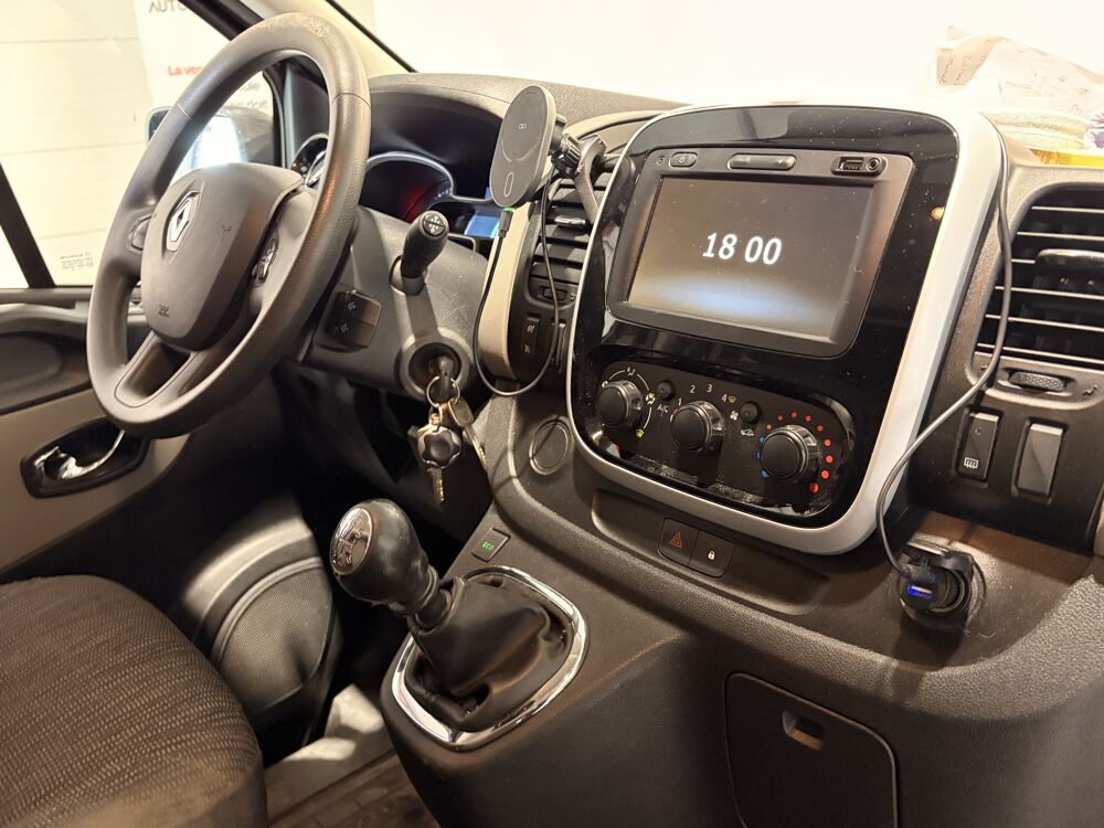 Trafic III FOURGON TOLE GRAND CONFORT L2H1 1300 ENERGY DCI 125 + AT 2019 occasion 27620 Gasny