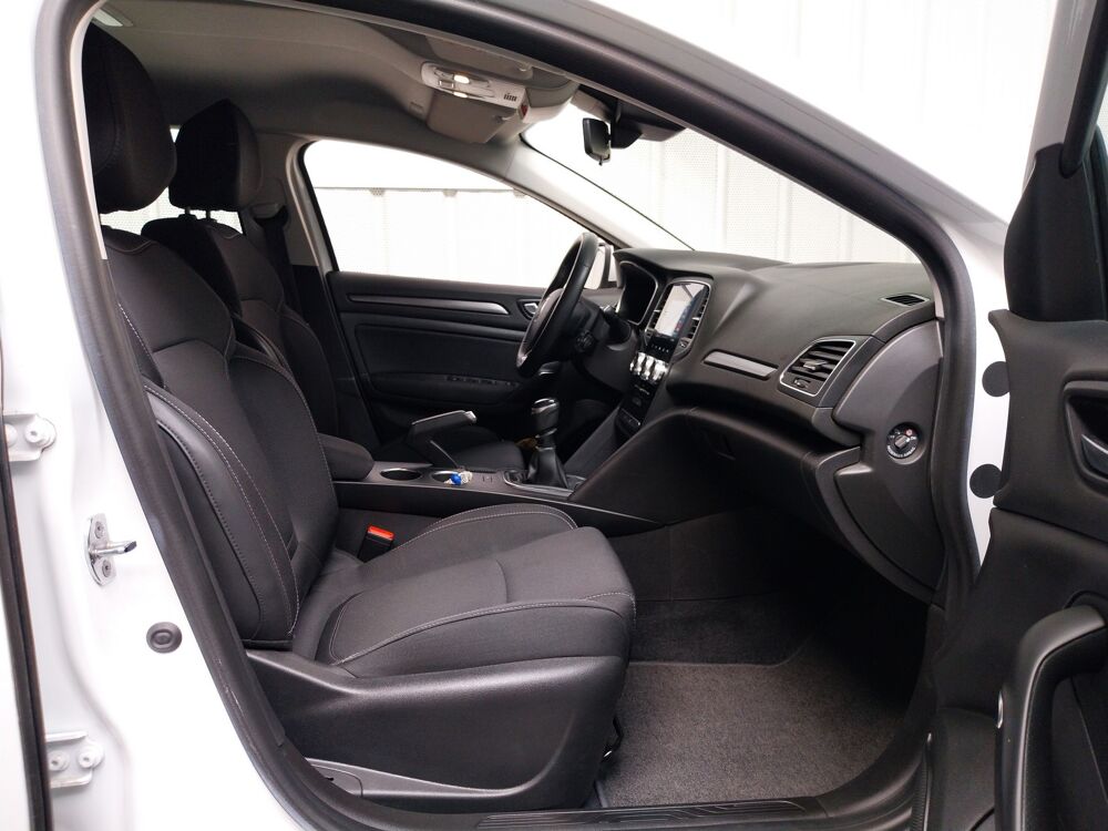 M&eacute;gane 1.5 BLUEDCI 115 BUSINESS INTENS 2020 occasion 56000 Vannes