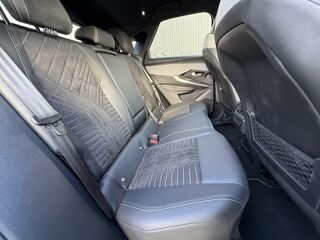 3008 III 1.2 Hybrid 136ch GT e-DCS6 136Ch | GARANTIE 12 MOIS 2024 occasion 44860 Pont-Saint-Martin