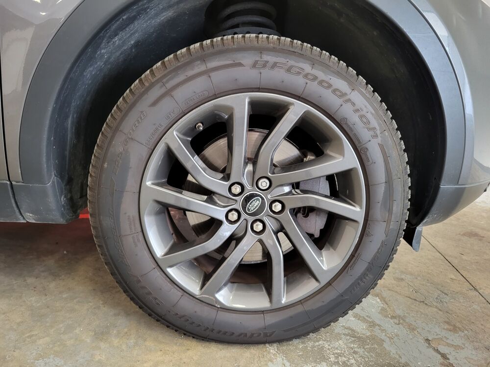Discovery sport 2.0 TD4 180 4WD BVA - CUIR BEIGE + TOIT PANO 2016 occasion 37170 Chambray-l&egrave;s-Tours