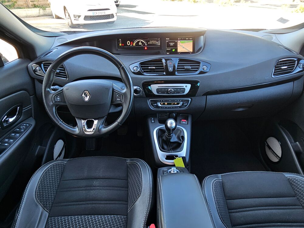 Grand scenic IV 1.6 DCI 130 CH BOSE EDITION - 7 Places ( Cam&eacute;ra - Attelage.. 2015 occasion 25400 Audincourt
