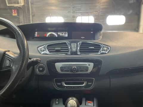 Sc&eacute;nic III Phase 2 1.2 TCe 16V S&S 131 cv 2016 occasion 71300 Montceau-les-Mines