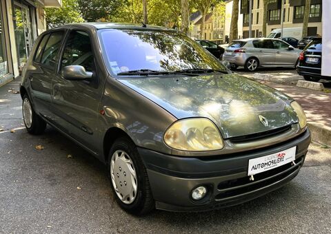 Clio II (2) 1.2 16S AUTHENTIQUE 5P 2000 occasion 92370 Chaville