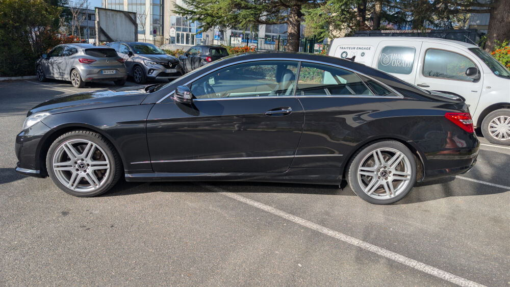 Classe E Coup&eacute; 500 5.5 i V8 7G-Tronic 388 cv Bo&icirc;te auto 2010 occasion 91120 Palaiseau