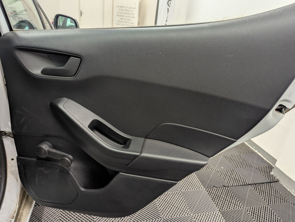 Fiesta VI 1.1 75 COOL & CONNECT 5P 2021 occasion 95800 Cergy