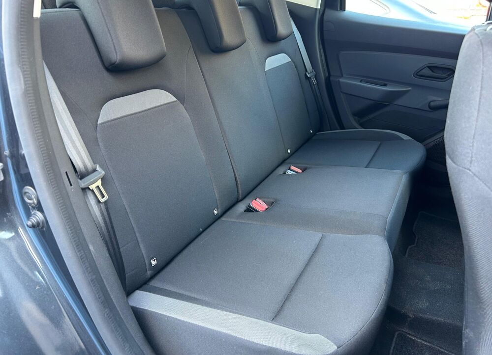 Duster 1.0 TCe 100ch Essentiel 4x2 // GPS // CLIM // 1ere MAIN 2020 occasion 34160 Castries