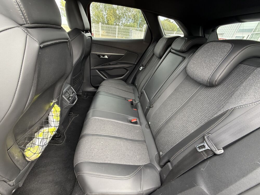 3008 1.2L 130CH GT-LINE EAT6 | Moteur chang&eacute; 05/2023 | GARANTIE 1 2017 occasion 44860 Pont-Saint-Martin