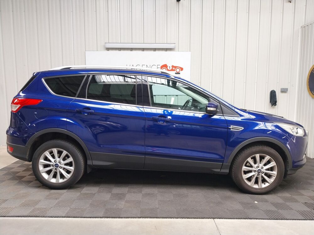 Kuga 2.0 TDCI 120 TITANIUM 4X2 2016 occasion 56000 Vannes