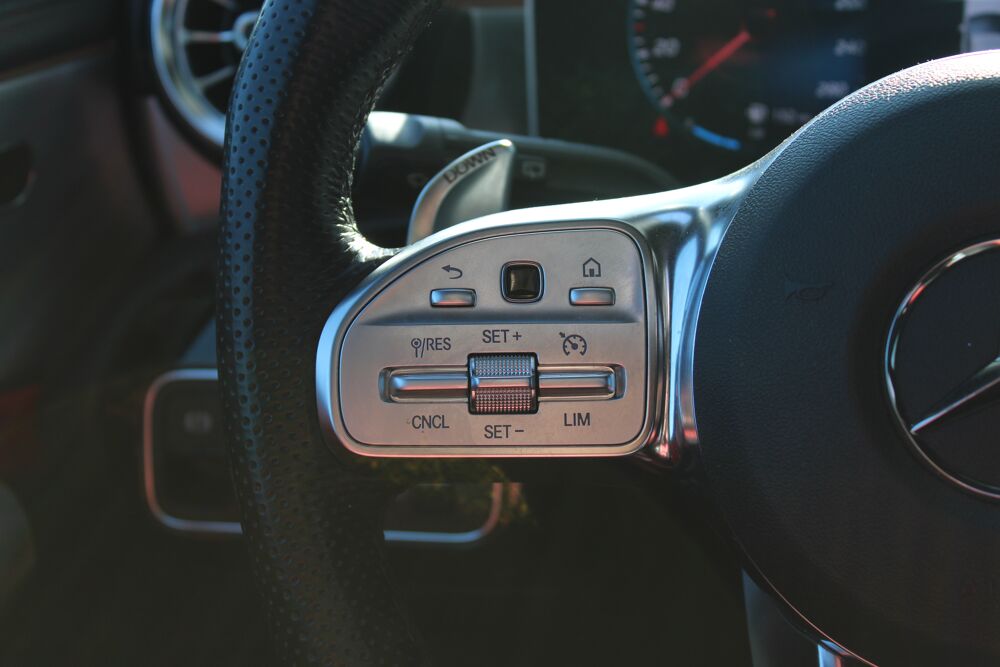 Classe A 2.0 35 305 AMG 4MATIC 7G-DCT SPEEDSHIFT BVA ( Toit ouvrant, 2020 occasion 34200 S&egrave;te