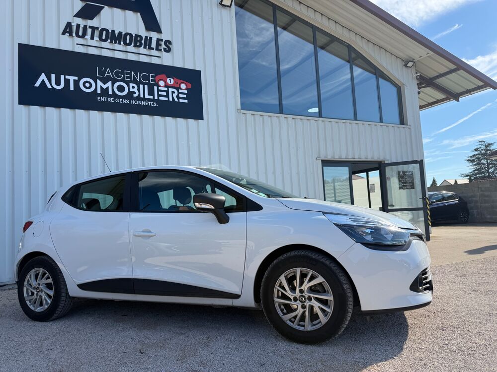 Clio IV 1.2 Life 2015 occasion 71380 Ch&acirc;tenoy-en-Bresse