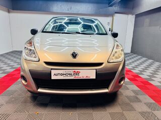 Clio III 5 Portes Phase 2 1.2 i 16V eco2 75 cv 2011 occasion 71300 Montceau-les-Mines
