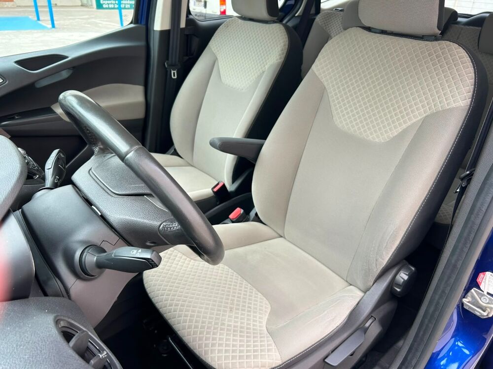 Tourneo VP COMBI COURIER 1.0 ECOBOOST 100cv AMBIENTE 2014 occasion 34160 Castries