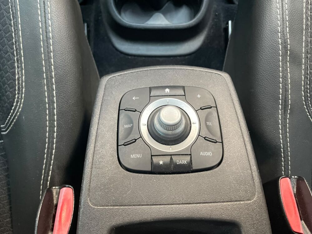 Sc&eacute;nic III Phase 2 1.2 TCe 16V S&S 131 cv 2016 occasion 71300 Montceau-les-Mines