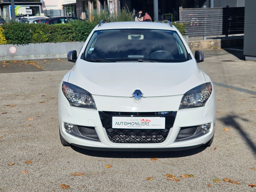 M&eacute;gane ESTATE 2.0 TCE 180 GT 2011 occasion 25400 Audincourt