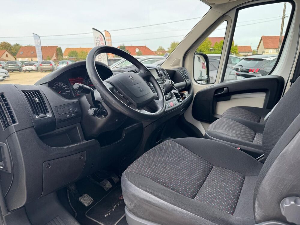 Boxer III Phase 3 Fourgon 330 L2H2 2.0 BLUEHDI 130CH 2018 occasion 71380 Ch&acirc;tenoy-en-Bresse