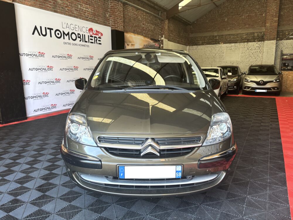 C8 2.0 l HDI 163ch Finition Exclusive Plus 2013 occasion 59640 Dunkerque
