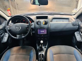 Duster 1.5 dCi 110 cv - Finition Laur&eacute;ate – 149 500 km – SUV Diesel 2015 occasion 71300 Montceau-les-Mines