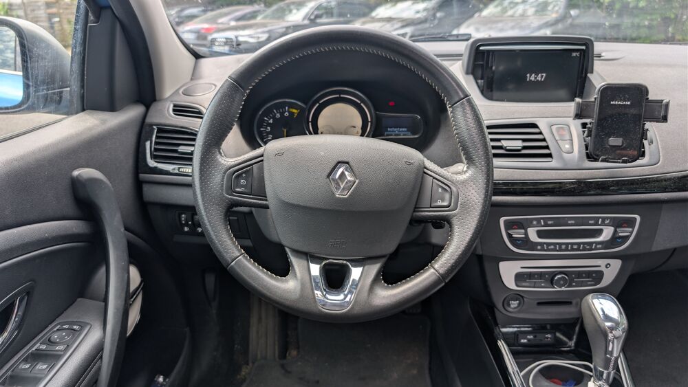 M&eacute;gane Bose Phase 3 Estate 1.2 TCe EDC 132 cv Bo&icirc;te auto toit ouvra 2015 occasion 91120 Palaiseau