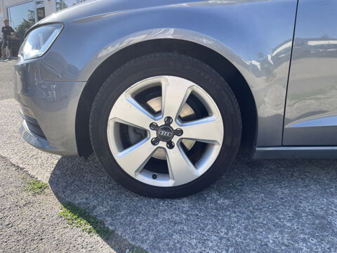 A3 Sportback 1.6 TDi 110 cv - Ambiente 2014 occasion 49124 Saint-Barth&eacute;lemy-d'Anjou