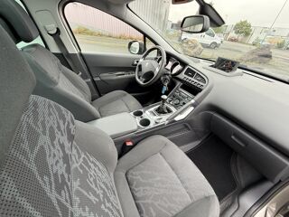 3008 1.6 HDI 115CH PREMIUM PACK | 1&egrave;re Main | GARANTIE 12 MOIS 2013 occasion 44860 Pont-Saint-Martin