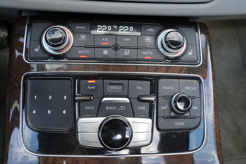 A8 III 4.2 V8 TDI 350 AVUS QUATTRO SPORT TIPTRONIC 8 2013 occasion 01000 Saint-Denis-l&egrave;s-Bourg
