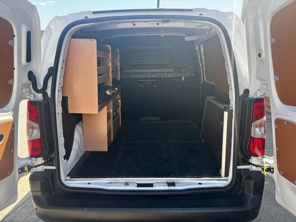 Proace L1 1.5 D-4D 131 ch Business 2024 occasion 88100 Sainte-Marguerite