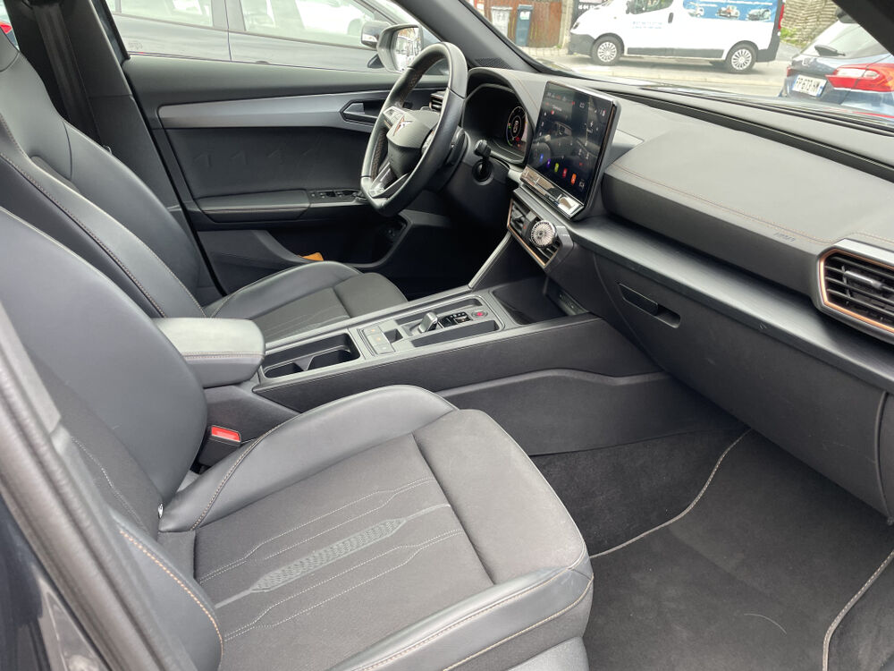 Formentor VZ e-Hybrid rechargeable 1.4 TSI 245CV DSG6 2023 occasion 59300 Valenciennes