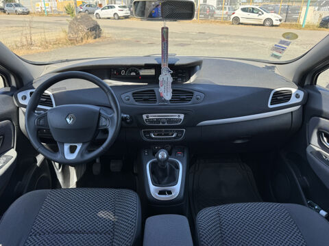 Sc&eacute;nic III 1.5 DCI 95 ECO2 EXPRESSION | 2NDE MAIN | SUIVI RENAULT 2 2011 occasion 44860 Pont-Saint-Martin