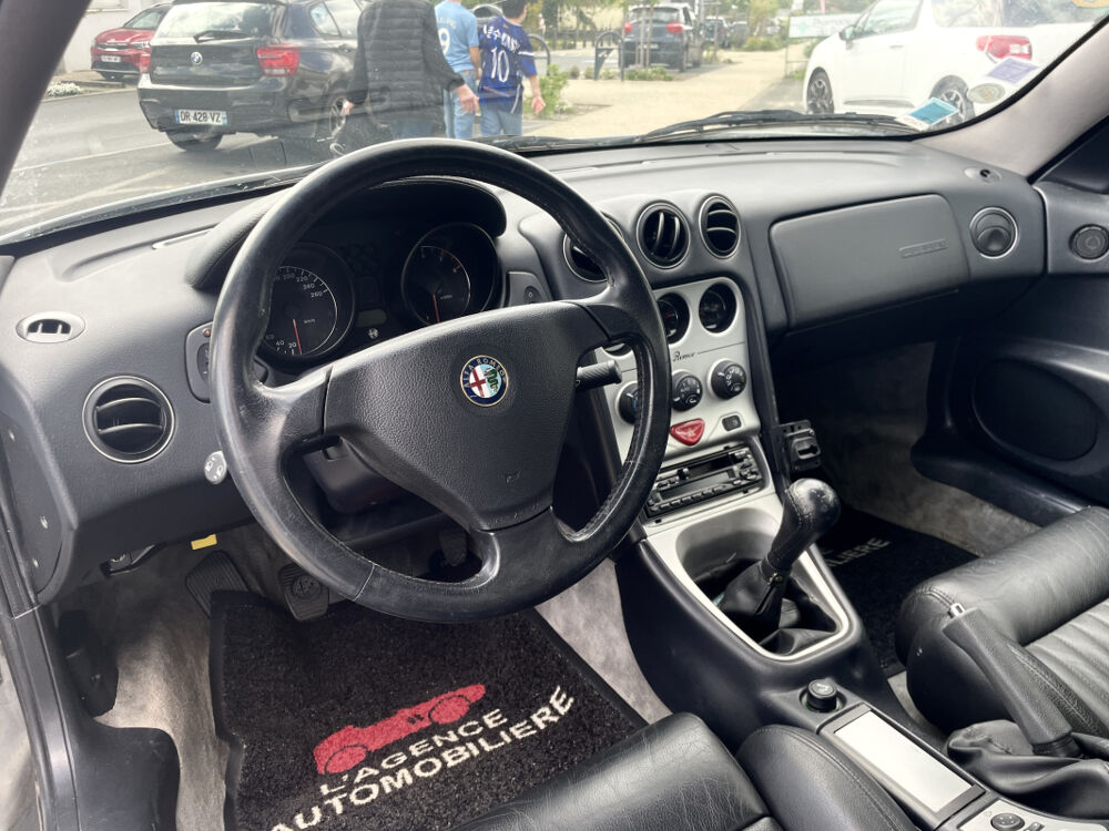 GTV 2.0i 150cv Twin Spark - Suivi complet 2001 occasion 49124 Saint-Barth&eacute;lemy-d'Anjou