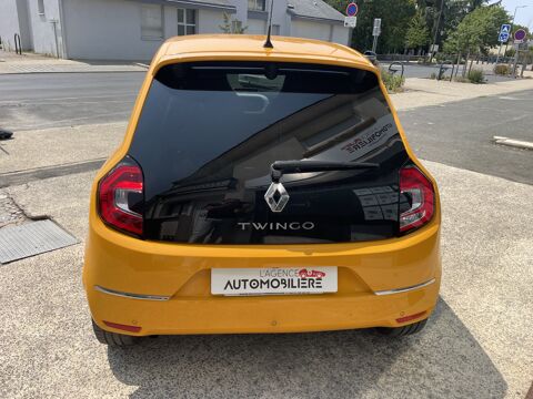 Twingo III 0.9 TCe EDC6 95 cv Bo&icirc;te auto INTENS - SUIVI RENAULT Fai 2019 occasion 49124 Saint-Barth&eacute;lemy-d'Anjou