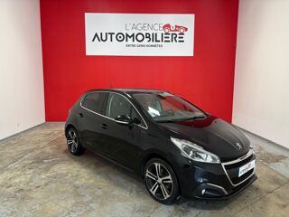 208 GT LINE 1.2 PURETECH 110 S&S + CARPLAY 2017 occasion 37170 Chambray-l&egrave;s-Tours