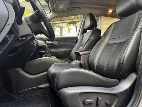 X-Trail III (2) 1.7 DCI 150 TEKNA 7PL - GARANTIE 6 MOIS - CARNET D'E 2019 occasion 92370 Chaville
