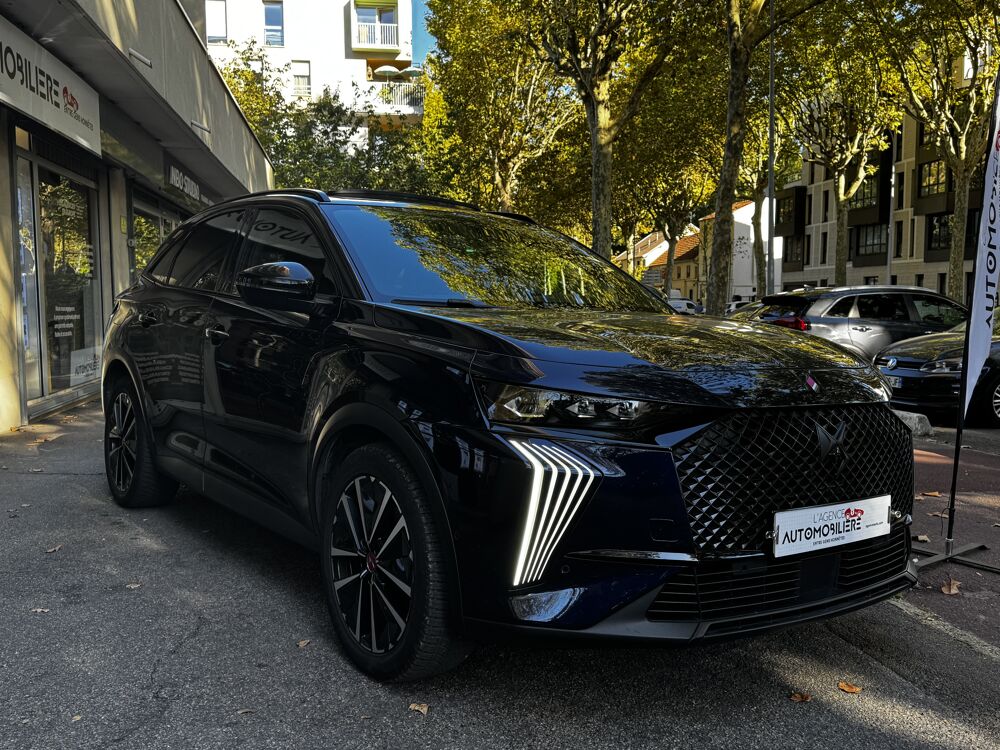 DS7 HYBRIDE RECHARGEABLE E-TENSE 225 EAT8 PERFORMANCE LINE + -CA 2022 occasion 92370 Chaville