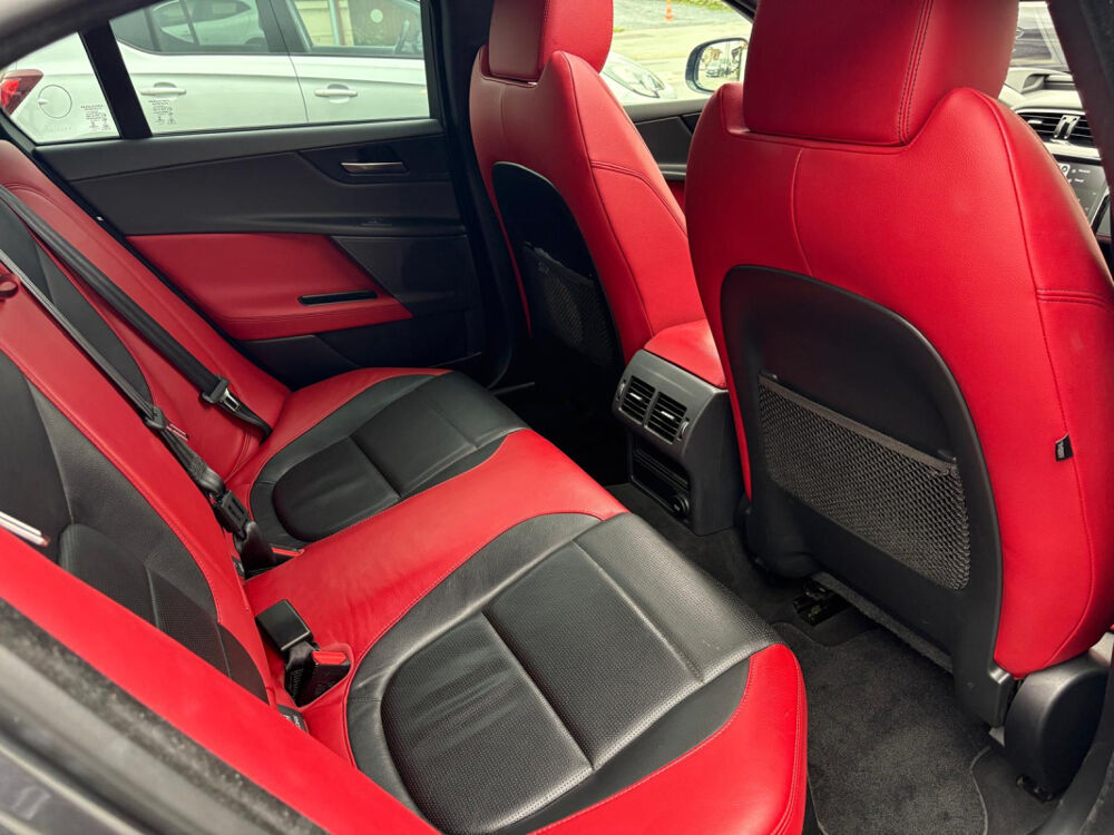 XE V6 3.0 Supercharged 340ch S BVA8 2016 occasion 59300 Valenciennes