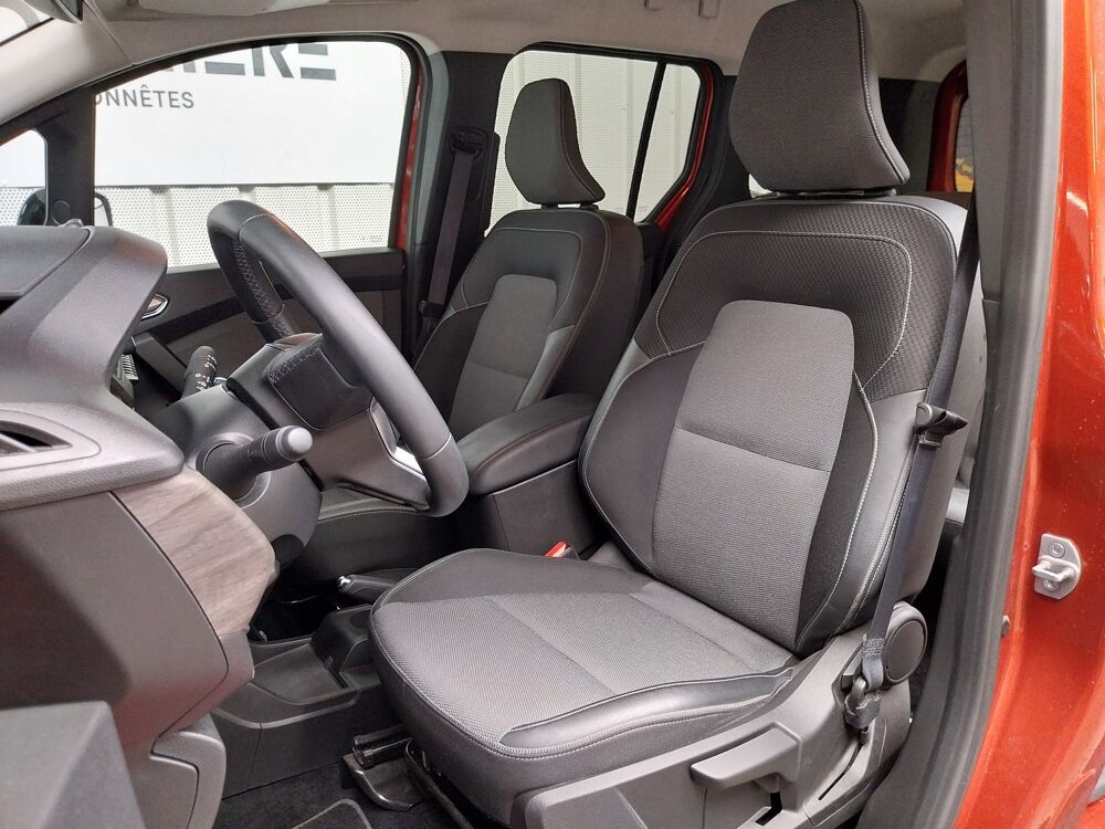 Kangoo Combi 1.3 Tce 130 Techno EDC 2023 occasion 56000 Vannes