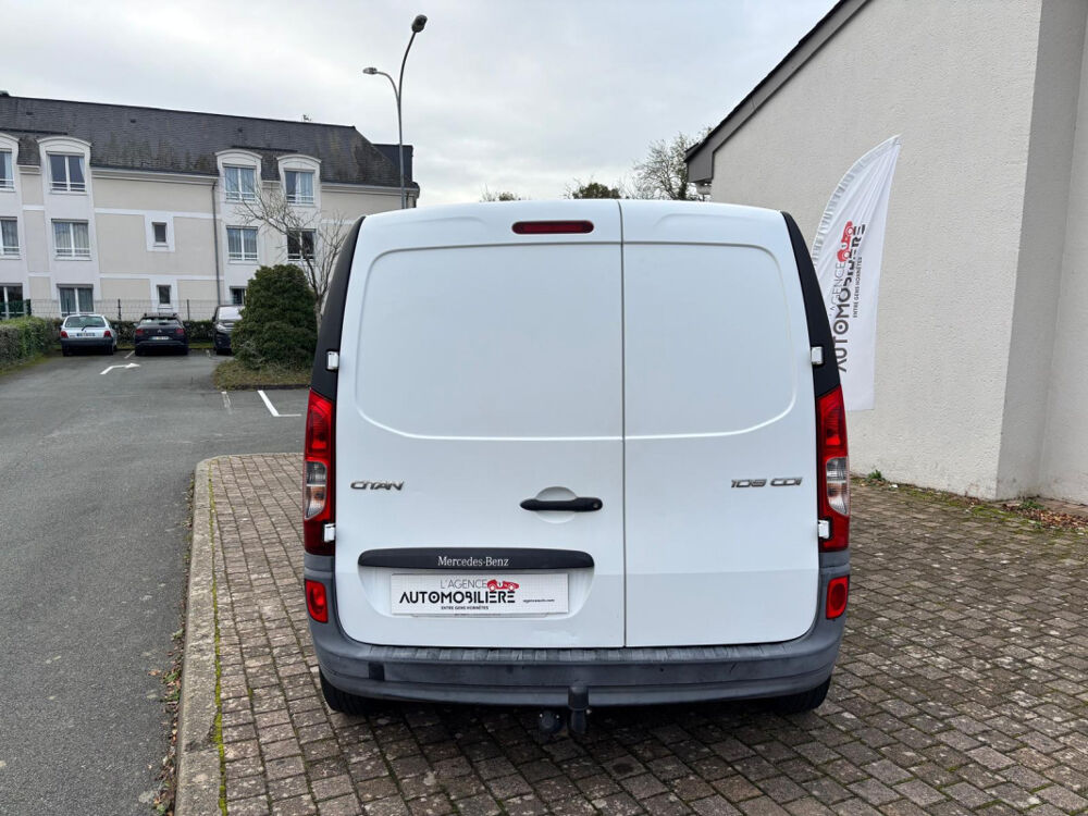 Citan fourgon 109 CDI 1.5 90 cv - Attelage 2012 occasion 49124 Saint-Barth&eacute;lemy-d'Anjou