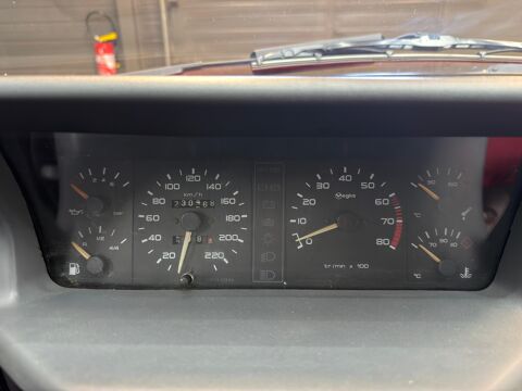 205 GTI 1.6L 115 CV 1988 occasion 71300 Montceau-les-Mines