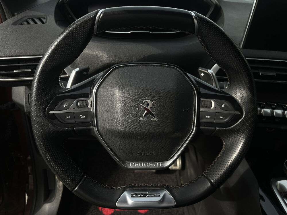 3008 II 1.6 EAT8 S&S 180cv Bo&icirc;te auto - Gt Line - Suivi Peugeot 2019 occasion 49124 Saint-Barth&eacute;lemy-d'Anjou
