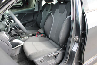 Q2 35 TFSI 150Ch S 7 S-LINE ( 1&egrave;re main, Carplay, Cam&eacute;ra de rec 2025 occasion 34200 S&egrave;te